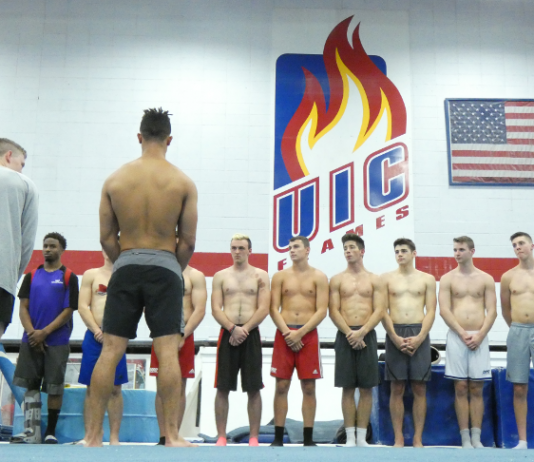 UIC Gymnastics Embrace Role as Underdogs